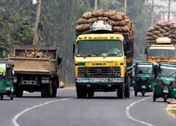 ঈদে ৬ দিন ট্রাক কাভার্ডভ্যান-লরি চলাচল বন্ধ