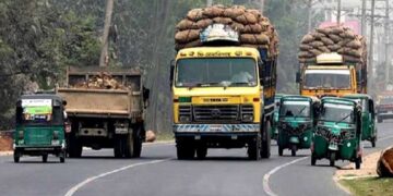 ঈদে ৬ দিন ট্রাক কাভার্ডভ্যান-লরি চলাচল বন্ধ