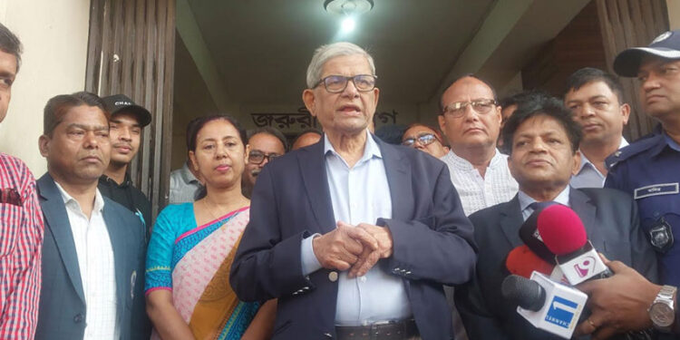 দেশের মানুষের স্বাস্থ্য সেবা নিশ্চিত করতে হবে : মির্জা ফখরুল