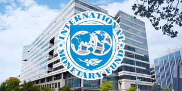 আইএমএফের চাপে বাংলাদেশ সরকার