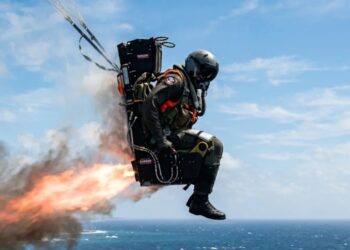 নিখোঁজ মার্কিন পাইলটকে উদ্ধারের দাবি ট্রাম্পের