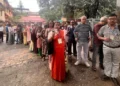 পশ্চিমবঙ্গ বিধানসভা নির্বাচনে প্রথম দফার ভোটগ্রহণ চলছে