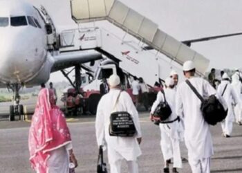 ১৮ এপ্রিল থেকে হজ ফ্লাইট শুরু: ধর্মমন্ত্রী