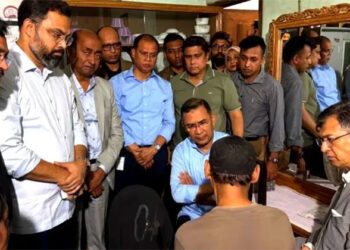 শিশু রামিসার বড় বোনের দায়িত্ব নিলেন প্রধানমন্ত্রী
