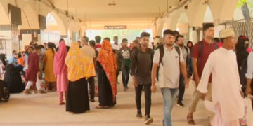 ঈদ শেষে স্বস্তি নিয়ে ঢাকায় ফিরছে মানুষ