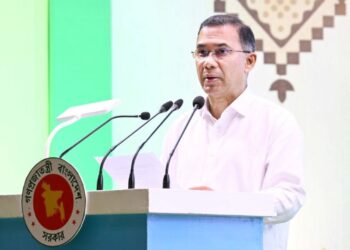 সরকারের মতো জনপ্রশাসনের কোনো পদও চিরস্থায়ী নয়: প্রধানমন্ত্রী