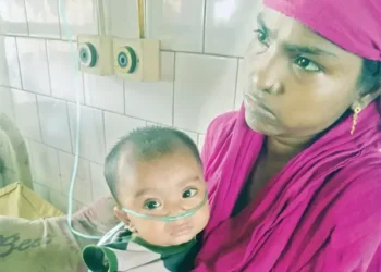হামে আক্রান্ত ছেলে, দিশাহারা বাবা