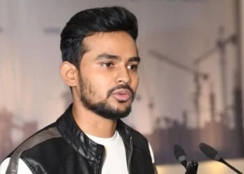 গণমাধ্যম কোনো ক্ষমতাকেন্দ্রের হাতিয়ার নয়: আসিফ মাহমুদ