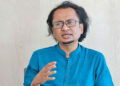 দিল্লিতে প্রবেশে বাধা, ঢাকার পথে প্রধানমন্ত্রীর তথ্য উপদেষ্টা