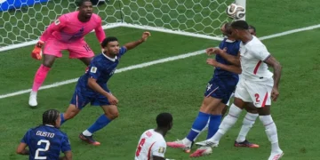 ১০ গোলের রোমাঞ্চে ফ্রান্সকে হারিয়ে তৃতীয় ইংল্যান্ড