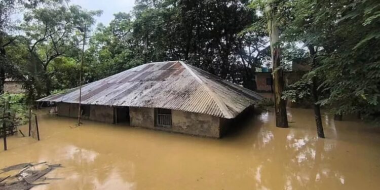 ৭ জেলায় বন্যা পরিস্থিতির অবনতির আশঙ্কা