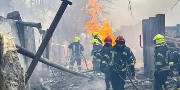 রাশিয়া-ইউক্রেনের পাল্টাপাল্টি হামলায় নিহত ২২