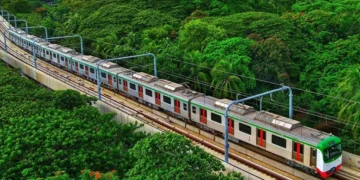 রাতের যাত্রার সময় বাড়ছে মেট্রোরেলে