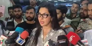 নেপালে ভয়াবহ অভিজ্ঞতা, অল্পের জন্য বেঁচে ঢাকায় অপু বিশ্বাস