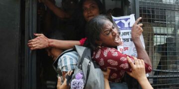 এসআইআর বিরোধী ৮৮ শহরে বিক্ষোভ দিল্লিতে আটক শতাধিক